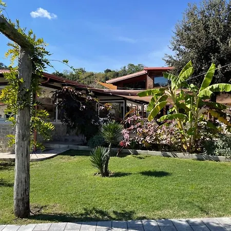 Tenuta Calidarius * Baia (Naples)